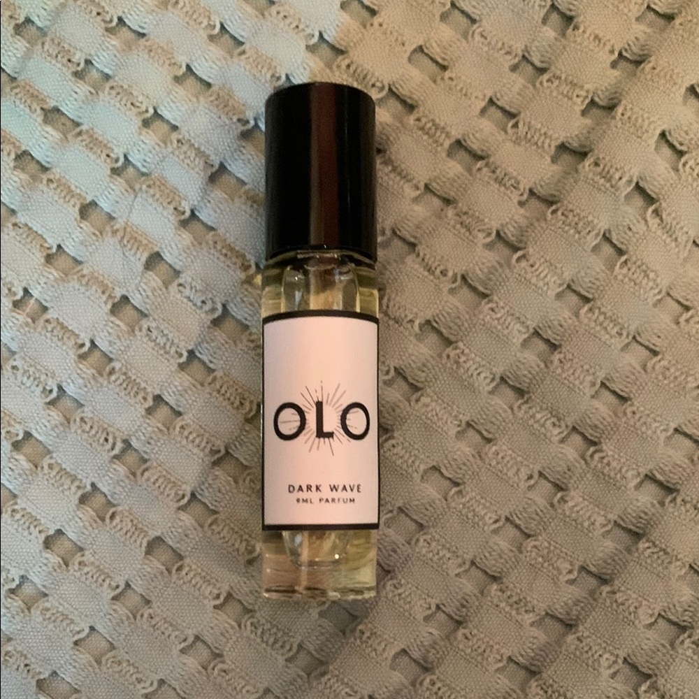 OLO Dark Wave Perfume Roller
